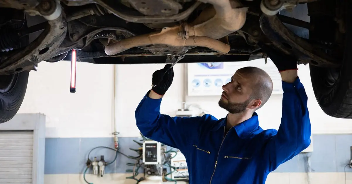 Essential Automotive Maintenance Tips to Avoid Buying Errors
